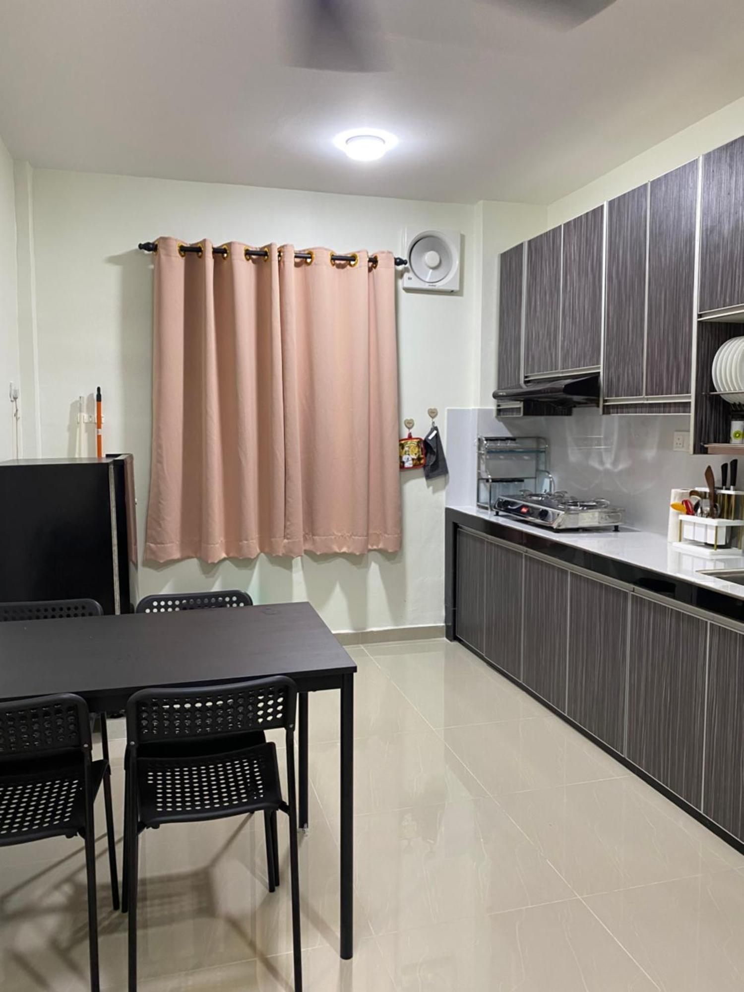 Igo Homestay Subang Airport Shah Alam Ngoại thất bức ảnh